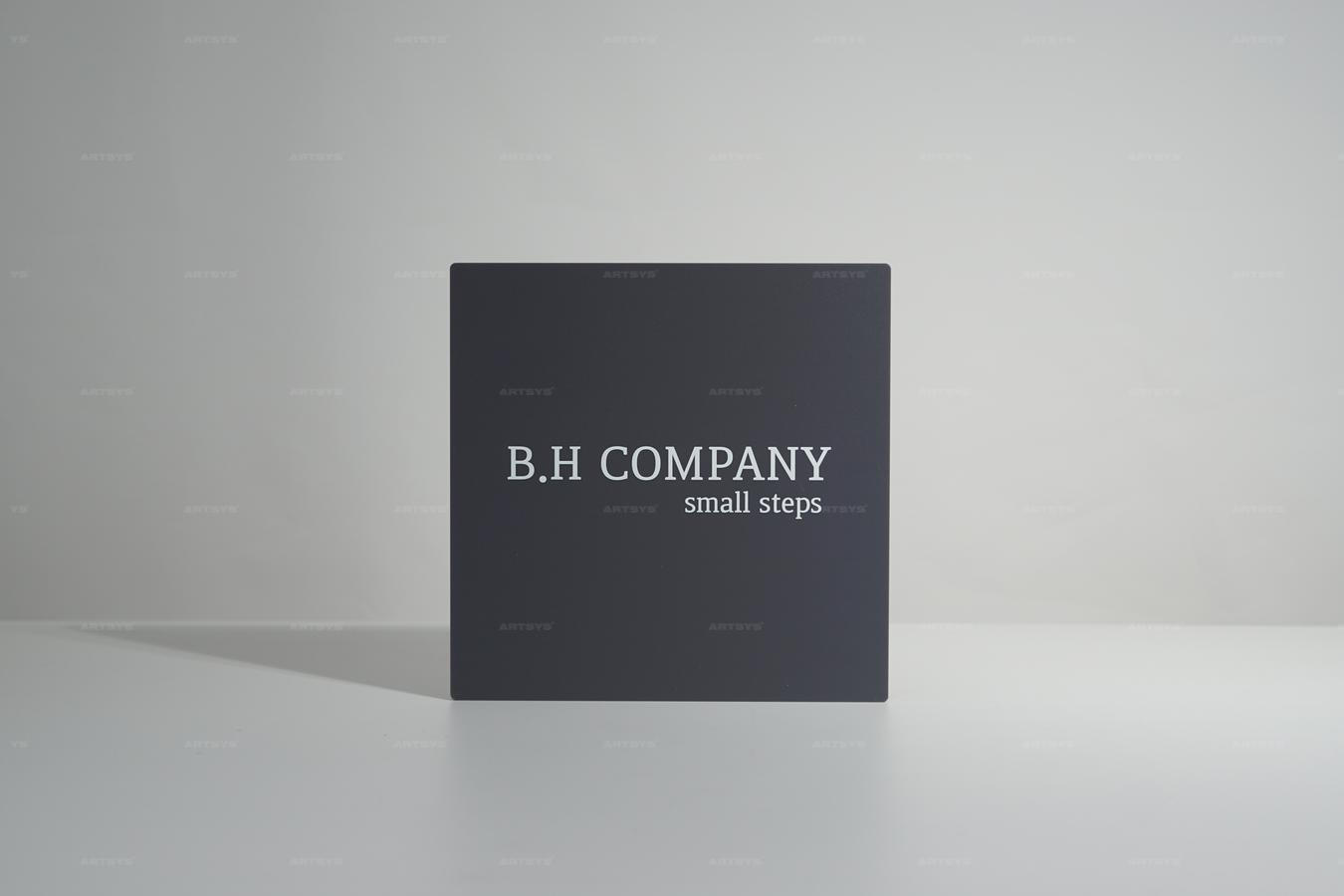 아트시스의 B.H COMPANY 사인보드 - 세련된 디자인과 품질